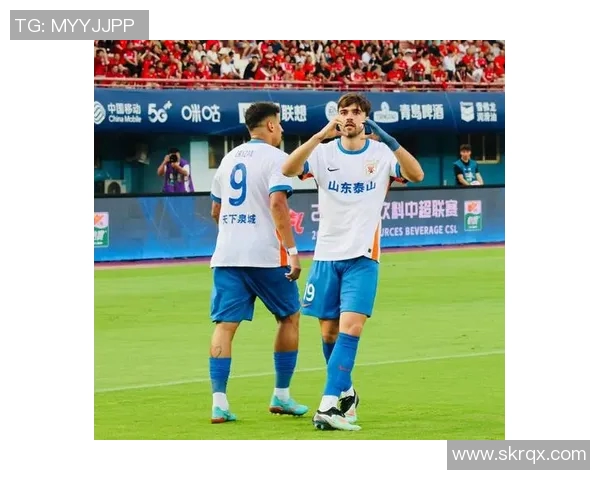 贵州足球明星近期崭露头角引发热议球迷热情高涨助力球队发展